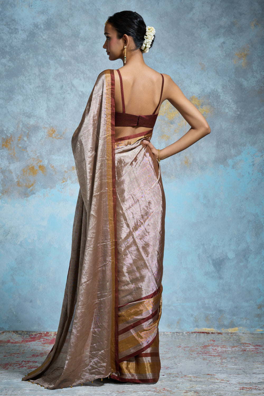 Tarini Dressfolk