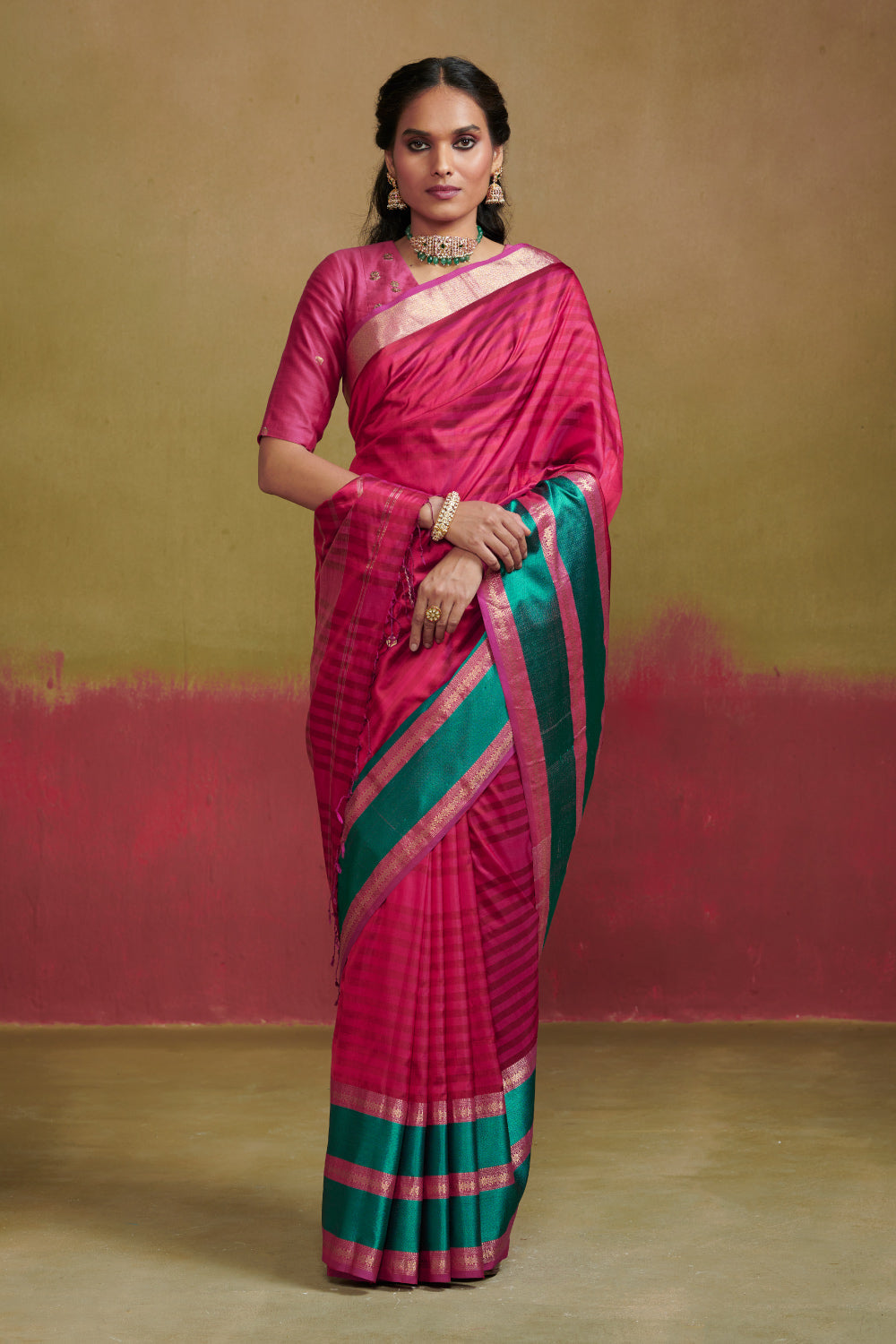 Navrani Dressfolk